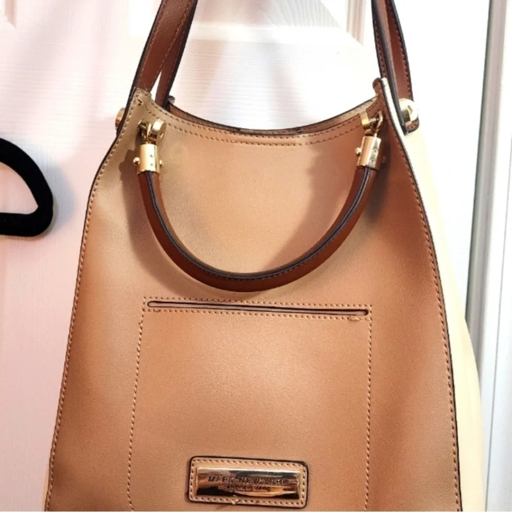 Andrew Marc Tote Bag with 2 Straps and Purse On Front Detachable